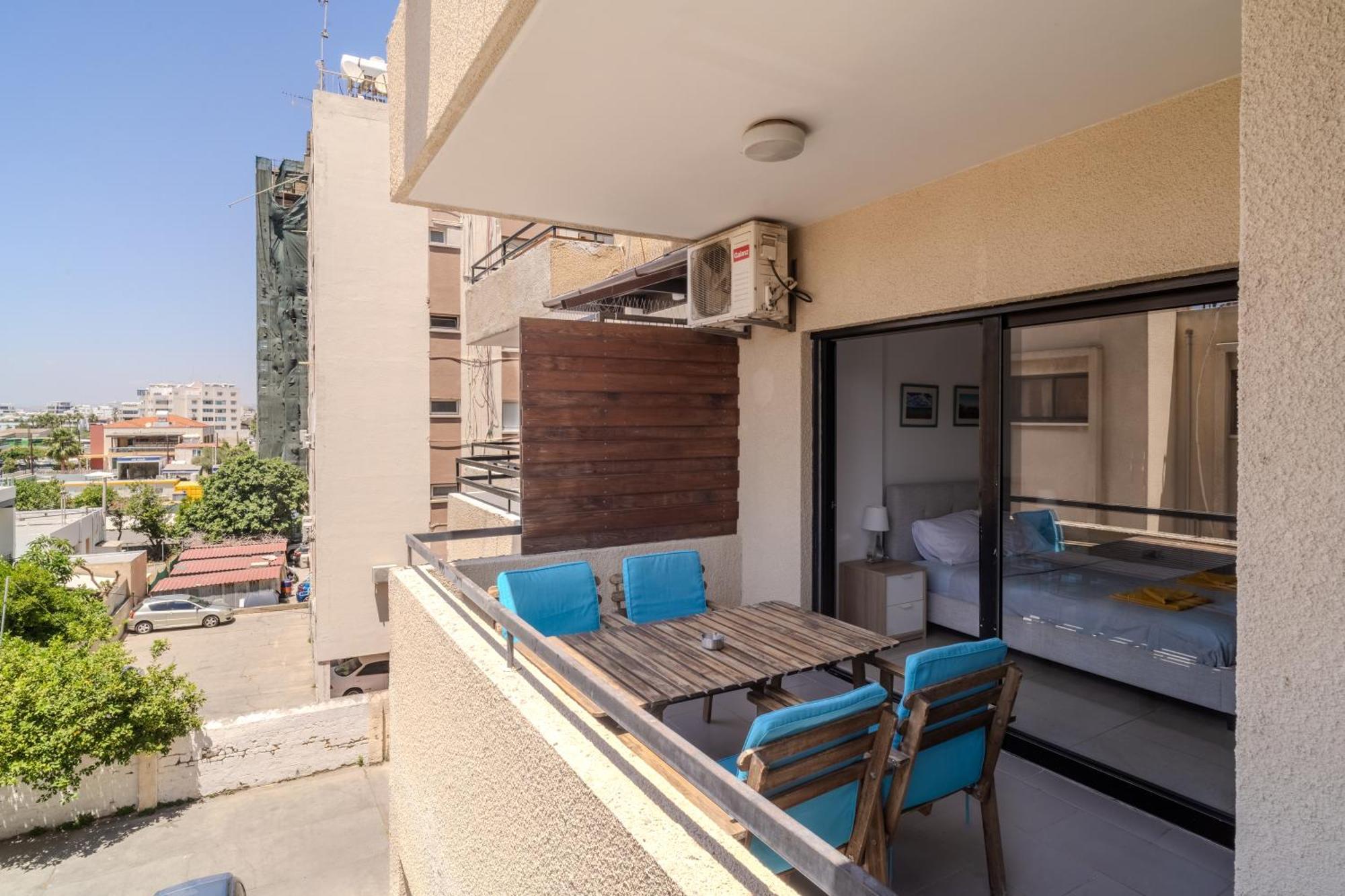 Lazaros Suite Downtown Larnaca Exterior foto
